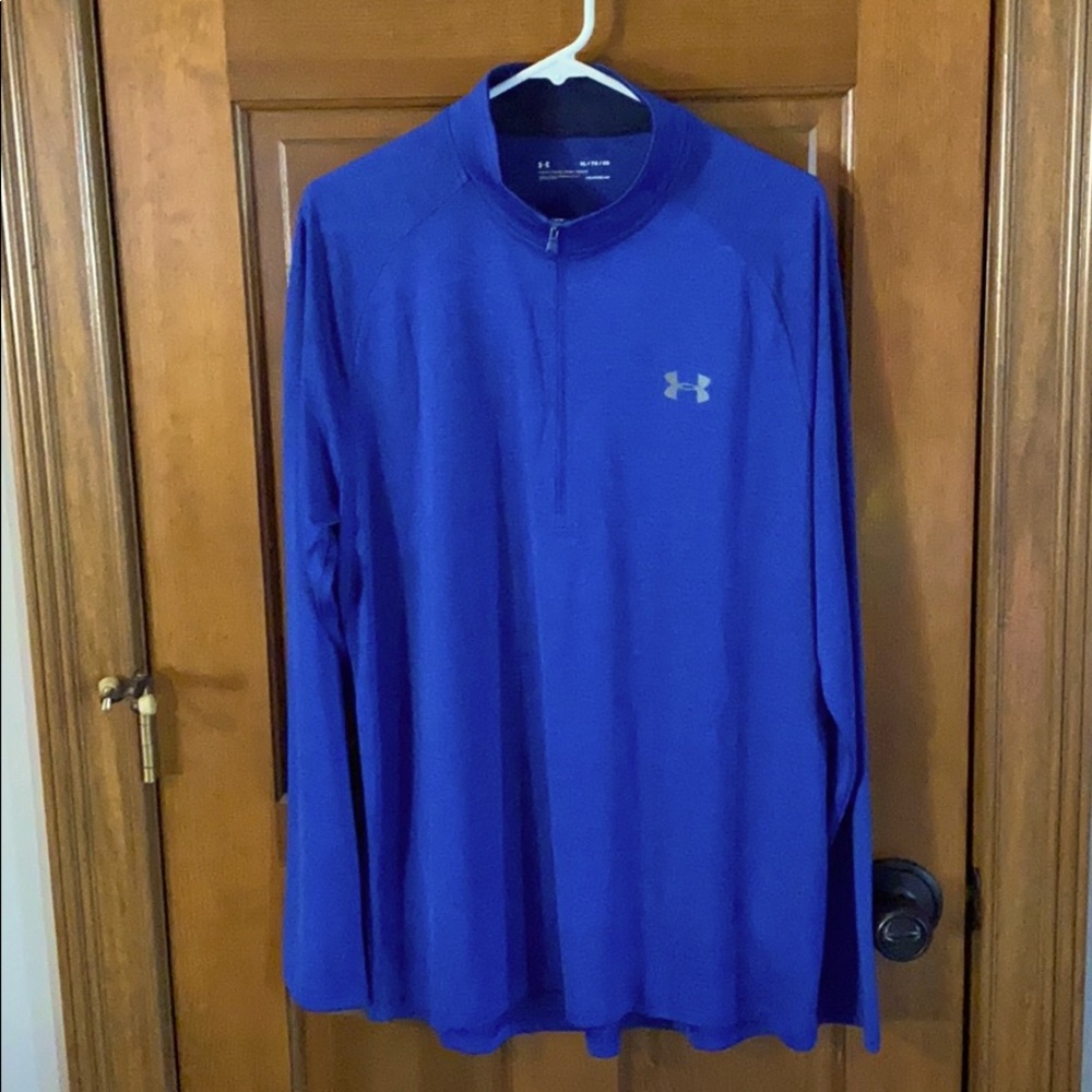 Like new Men’s Under Armour 1/4 zip XL Heat Gear